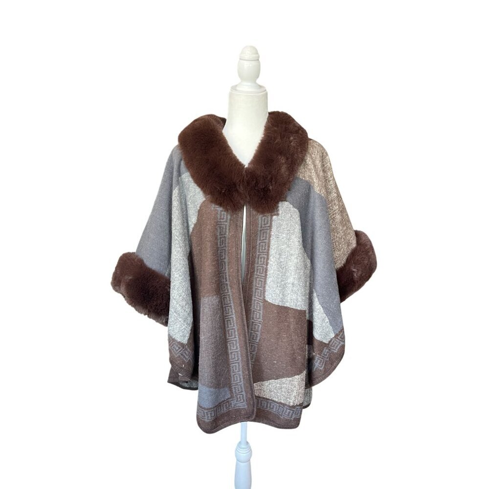 Northern Angel Anthropologie Fur Trim Poncho Sweater S/M Penny Lane Oversized - Picture 2 of 9